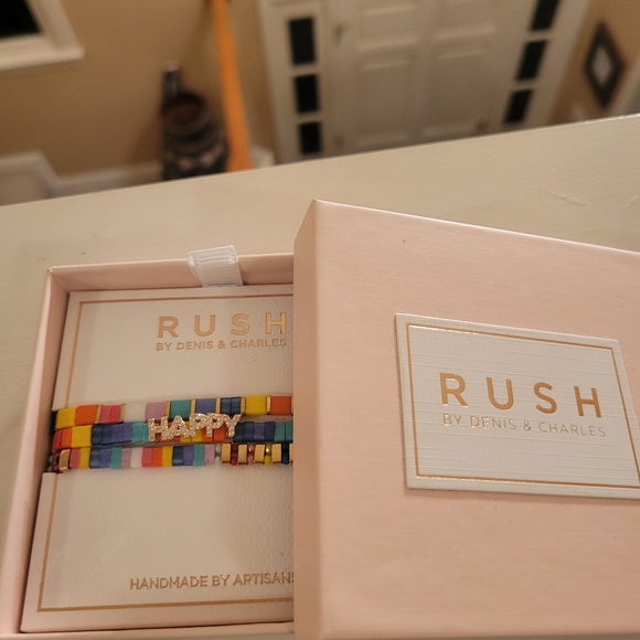 Fun Stackable "Happy" Stretch Bracelet by RUSH NIB - Picture 3 of 4